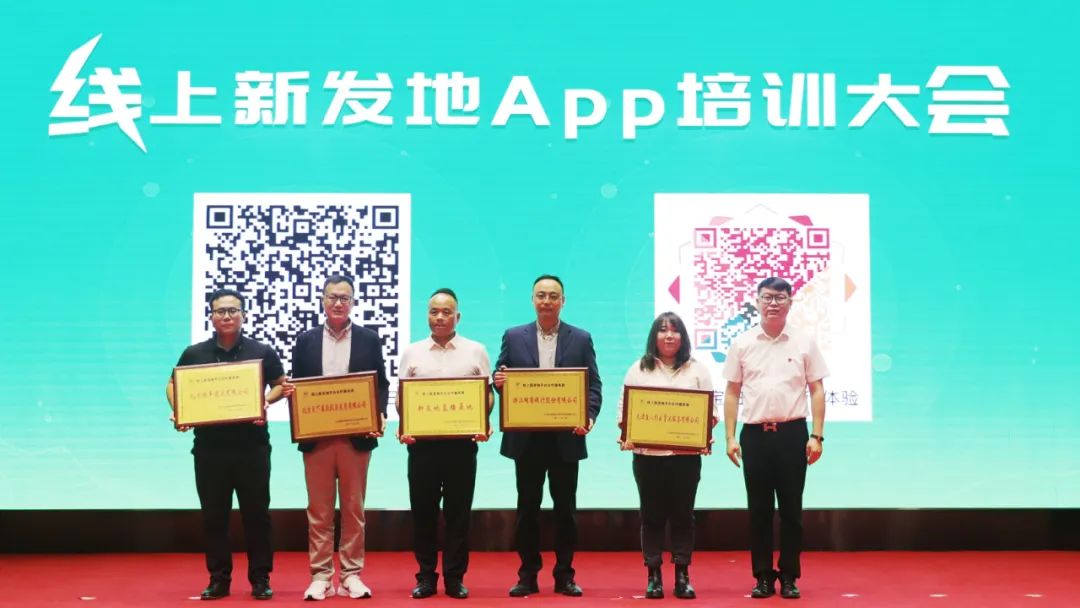 1634186230403195.jpg ia_1400000563.jpg