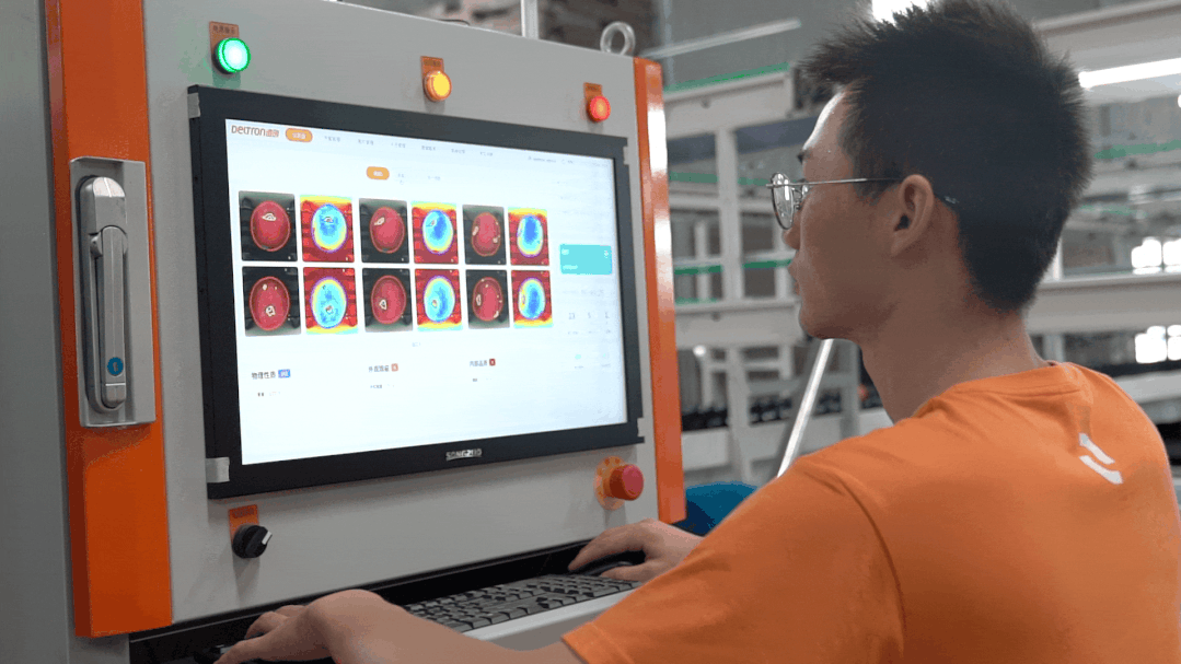 1661996781810452.gif 10009.gif