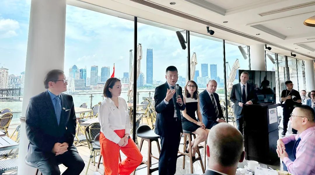 1688121909535348.jpg 10004.jpg