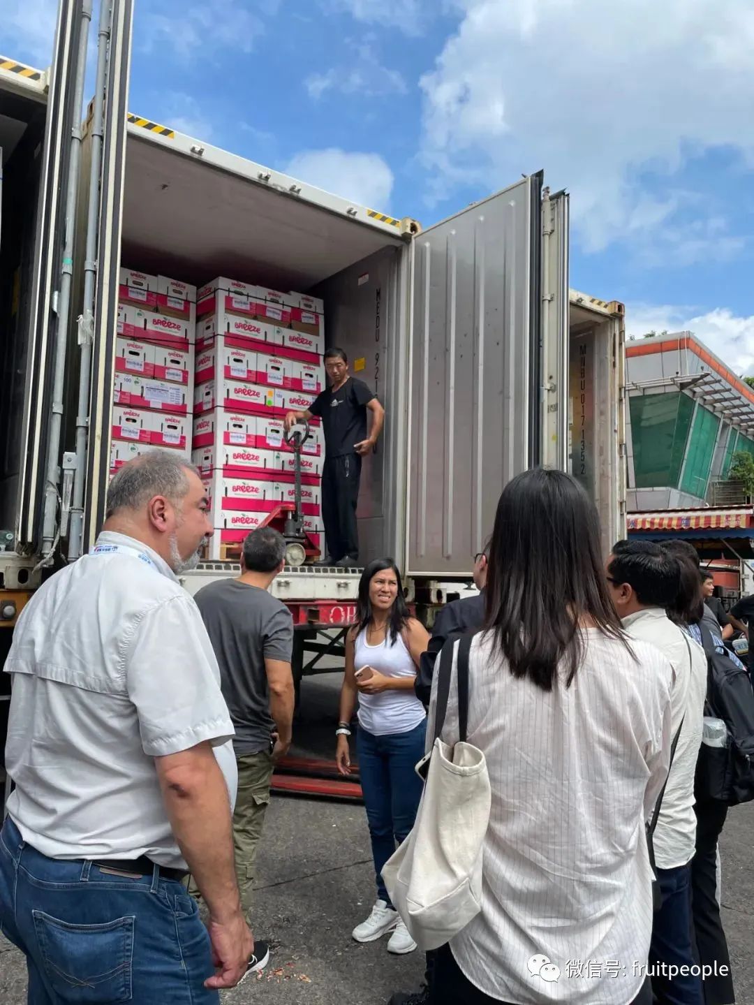 1698983358148147.jpg 10014.jpg